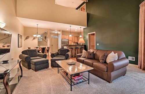 Bellaire Apartment | Ski-in/ski-out! Cozy Bellaire Resort Retreat!