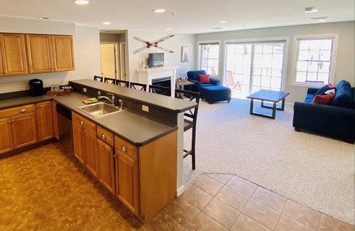 Hancock Condo | SKI-IN, SKI-OUT! LIFT and MT. VIEWS UNBEATABLE LOCATION for ALL SEASONS! Unit 1