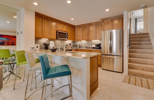 Tahoe Village Condo | Ski in Ski out Modern Condo next to Stagecoach lift and lodge (SL416J)