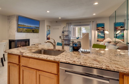Tahoe Village Condo | Ski in Ski out Modern Condo next to Stagecoach lift and lodge (SL416J)