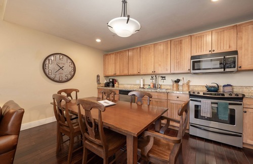 Silvercreek Condo | Ski In/Ski Out Top Floor with Views and Amenities- Heated Parking Garage