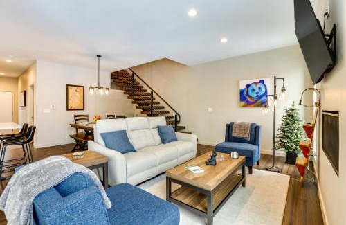 Silvercreek House | Ski-InandSki-Out Granby Getaway with Fire Pit!