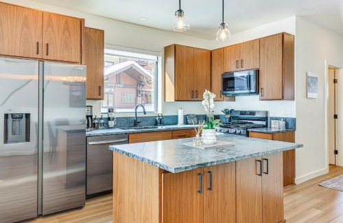 Silvercreek House | Ski-InandSki-Out Granby Ranch Retreat Pool Access!