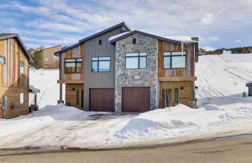Silvercreek House | Ski-InandSki-Out Granby Ranch Retreat Pool Access!