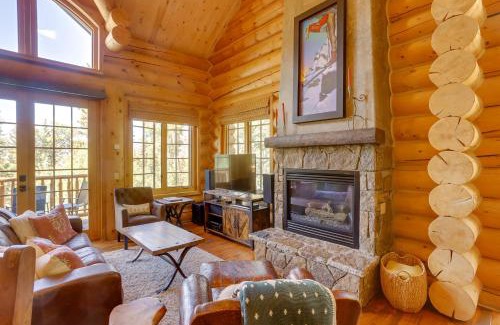 Mountain Village Apartment | Ski-InandSki-Out Mountain Village Condo with Hot Tub!