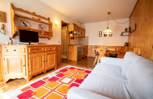 Penia Apartment | Ski Lifts Just Around the Corner