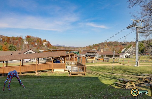 Mount Jackson Condo | Ski/MTB/Golf Condo (#117) - Slope side | Ski slope & Resort views | Walk-in access!