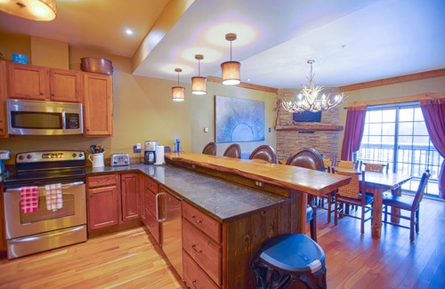Hunter Condo | Ski on/Ski off, Convenient, Spacious & Extra Clean, Perfect for Large Families