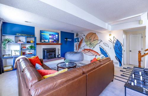 North Central Westminster House | Ski Resorts Nearby: Mini Golf + BBQ + Games