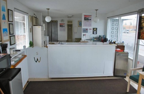 Great Falls Hotel | Ski's Western Motel
