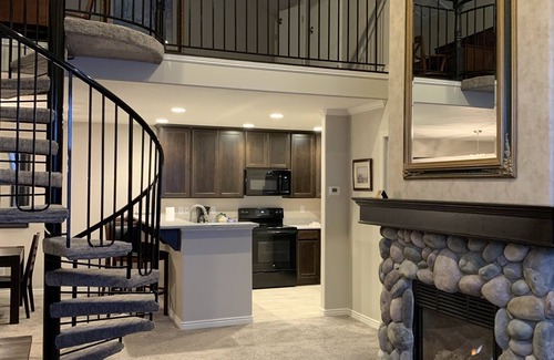 Midway Condo | Ski Vacation in Utah