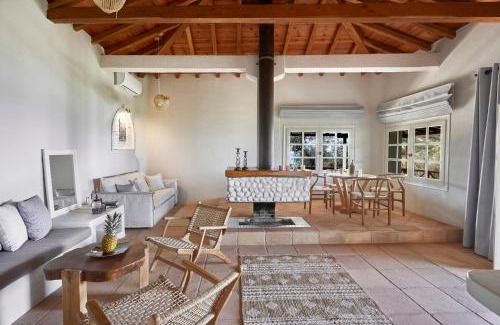 Koukounaries Villa | Skiathos Villa Ira