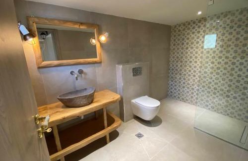 Koukounaries Villa | Skiathos Villa Ira