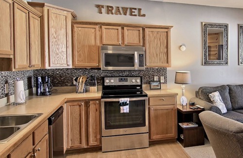 Mancelona Condo | Skiing , golf or nearby lakes. Schuss has it all!