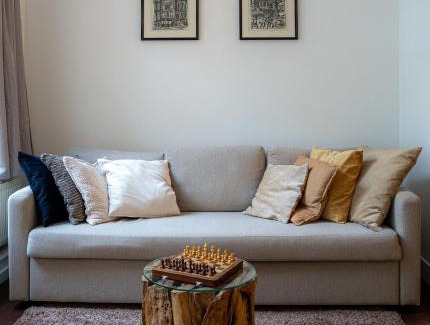 Canal Ring House | Skinny Bridge Boutique Stay