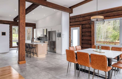 Saint Come Ski Chalet | SkiOlac - SPA, Ski, and Lakefront