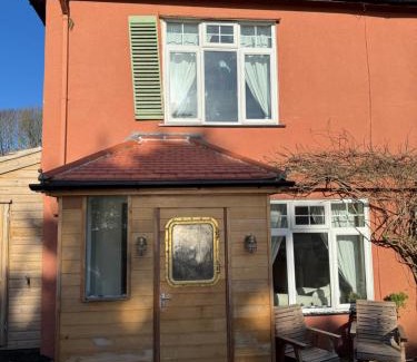 Stoke Fleming Apartment | Skipper's Lookout