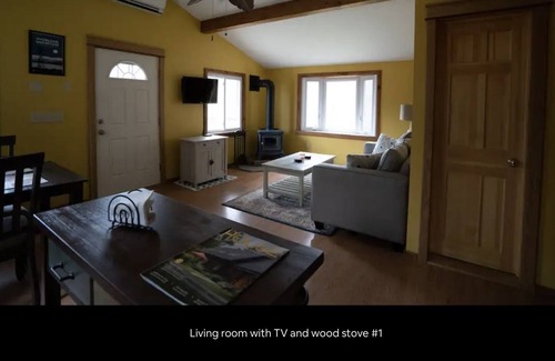 Arkville House | Skips Cabin, secluded home 7min to Belleayre Mountain! Close to town and hikes!