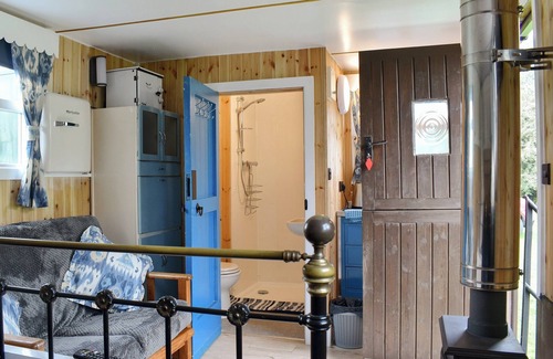 Cononley Cottage | Skipton Shepherd's Hut - Dales View