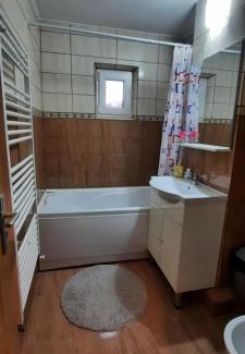 Roman Apartment | Skirdohome