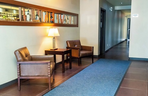 Whitehorse Hotel | SKKY Hotel