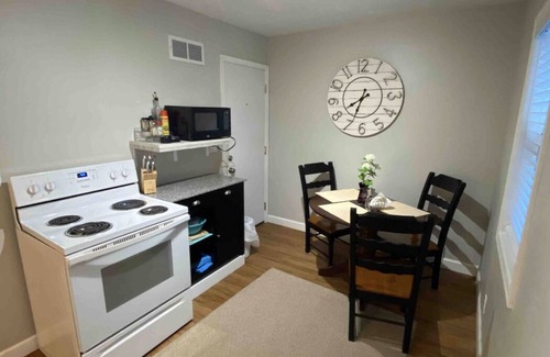 Sioux Falls Apartment | Skots Villa Bottom East. Centrally located near Sanford Medical Center & Midco.