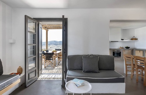 Naousa Villa | Sky 3 Bedroom Villa Sea View Private Pool
