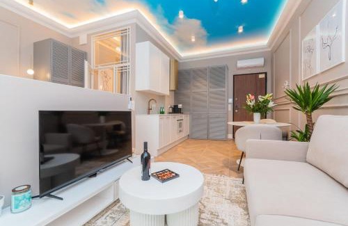 Gdansk City Center Apartment | Sky Apartment by Grand Apartments