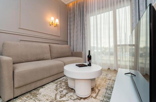 Gdansk City Center Apartment | Sky Apartment by Grand Apartments