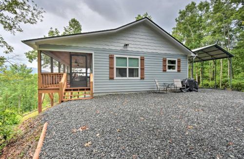 Marble House | Sky Blue Overlook - Hot Tub and Screened Porch!