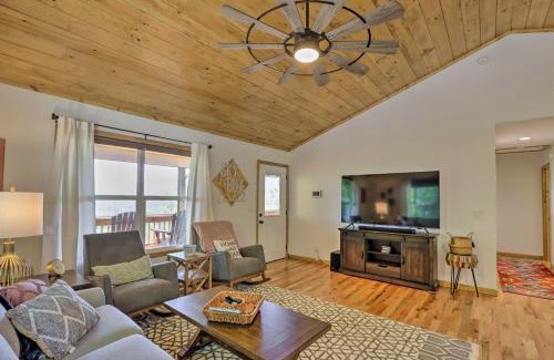 Marble House | Sky Blue Overlook - Hot Tub and Screened Porch!