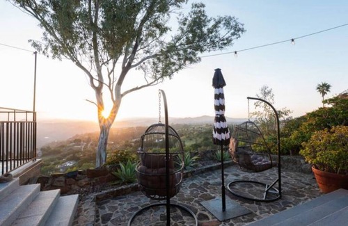 Crest House | Sky Candy Estate - Sunrise+Sunset Views, Pool, Spa