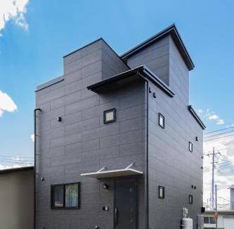 Fujiyoshida Villa | Sky deck for rent! Fuji view Open-air bath New building