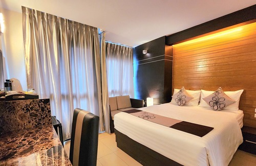 Lat Phrao Hotel | Sky Dome Resotel