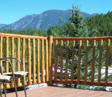 Coram Cabin | Sky Eco - General Store, Cabins & Studios