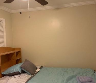Apple Valley House | Sky Fresh Home Stay