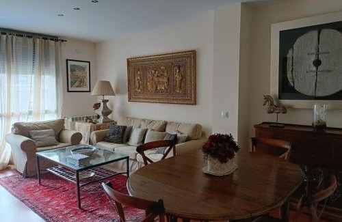 Latas Apartment | Sky, golf y senderismo