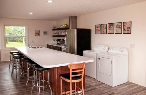 Nashport House | Sky Hi at Buckeye Lake