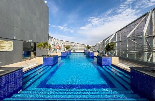 Dubai Sports City Apartment | Sky-High 2-BDR Gem Sports City