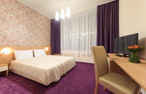Veliko Tarnovo Hotel | Sky Hotel