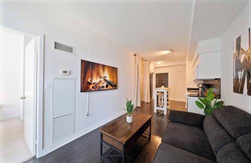 CityPlace Condo | Sky Living -Cozy Place with Lake and City Views