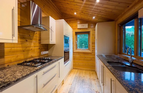 Great Ayton Cabin | Sky Lodge 6 Great Ayton Yorkshire - a lodge that sleeps 6 guests in 3 bedrooms