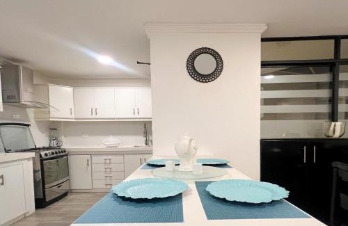Loja Apartment | Sky Loft 3 cuadras a la UTPL 5min del centro