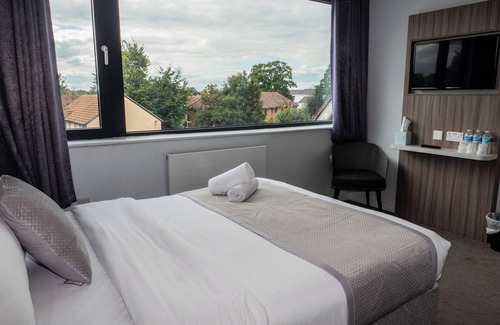 Hillingdon Hotel | Sky Nights Hotel London Heathrow