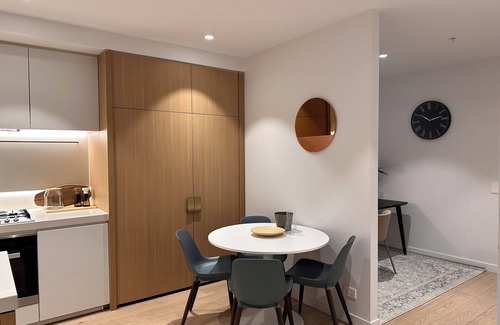 Box Hill Apartment | Sky One Serenity, Modern 2B2B Apartment Box Hill