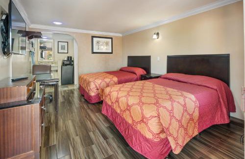 Orange Hotel | Sky Palm Motel - Orange