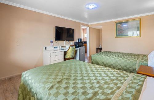 Orange Hotel | Sky Palm Motel - Orange