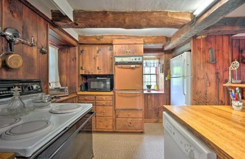 Salem House | Sky Parlor Farm on 480 Acres with Fire Pit!