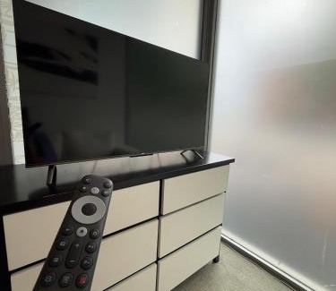 Newton Apartment | Sky Stars 2B1B family home with in AKL CBD with free parking
