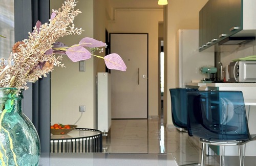 Petralona Apartment | Sky Suite 4